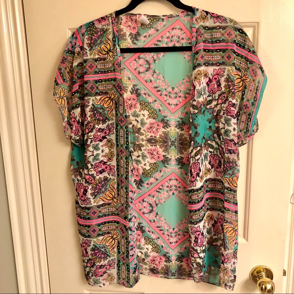 💐 Sheer floral short sleeve kimono